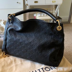 💝 Louis Vuitton Artsy 💝